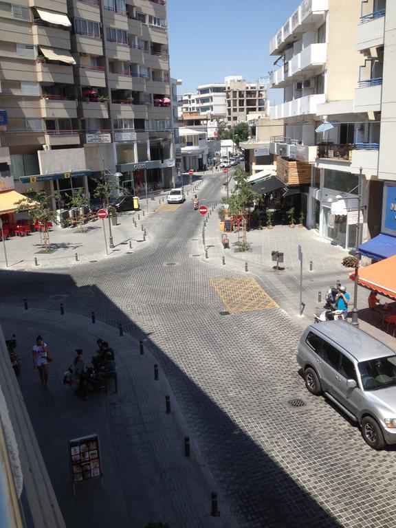 Les Palmiers Petrou Apartments Larnaca Værelse billede